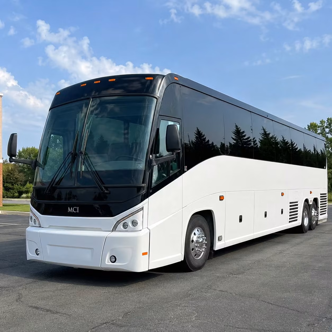 charter bus rentals from tampa for multi day group trips across the southeast