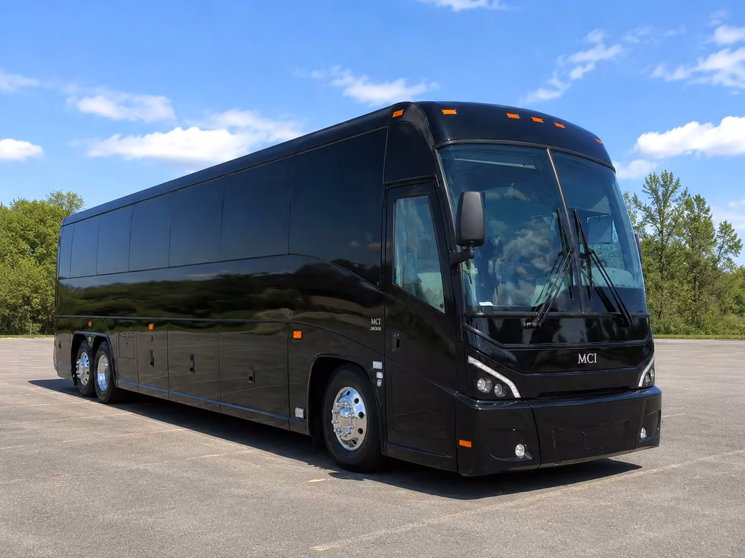 construction crew shuttles and worksite transportation in tampa