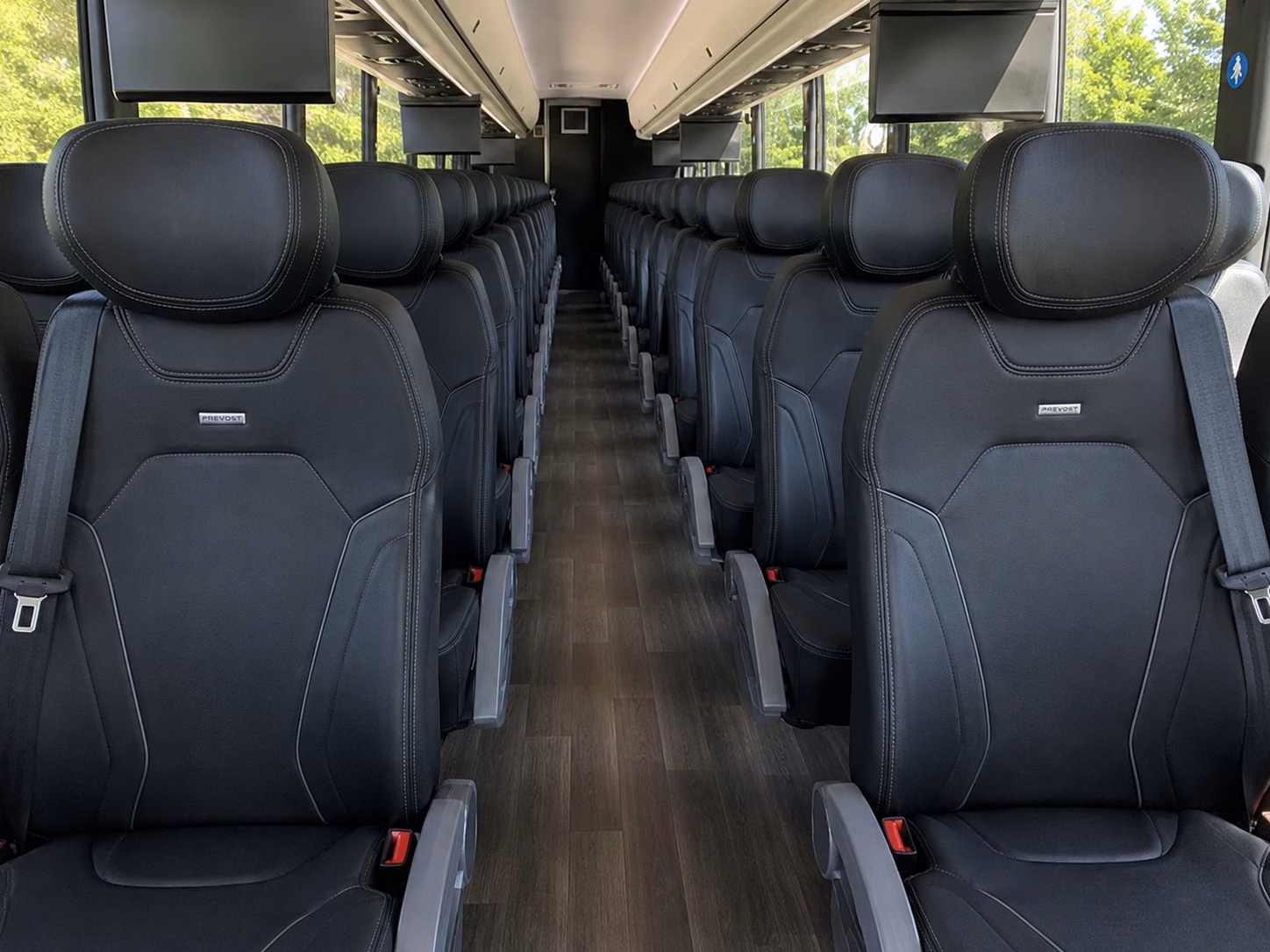 guest hotel shuttle buses for tampa weddings keeping out of town guests on schedule