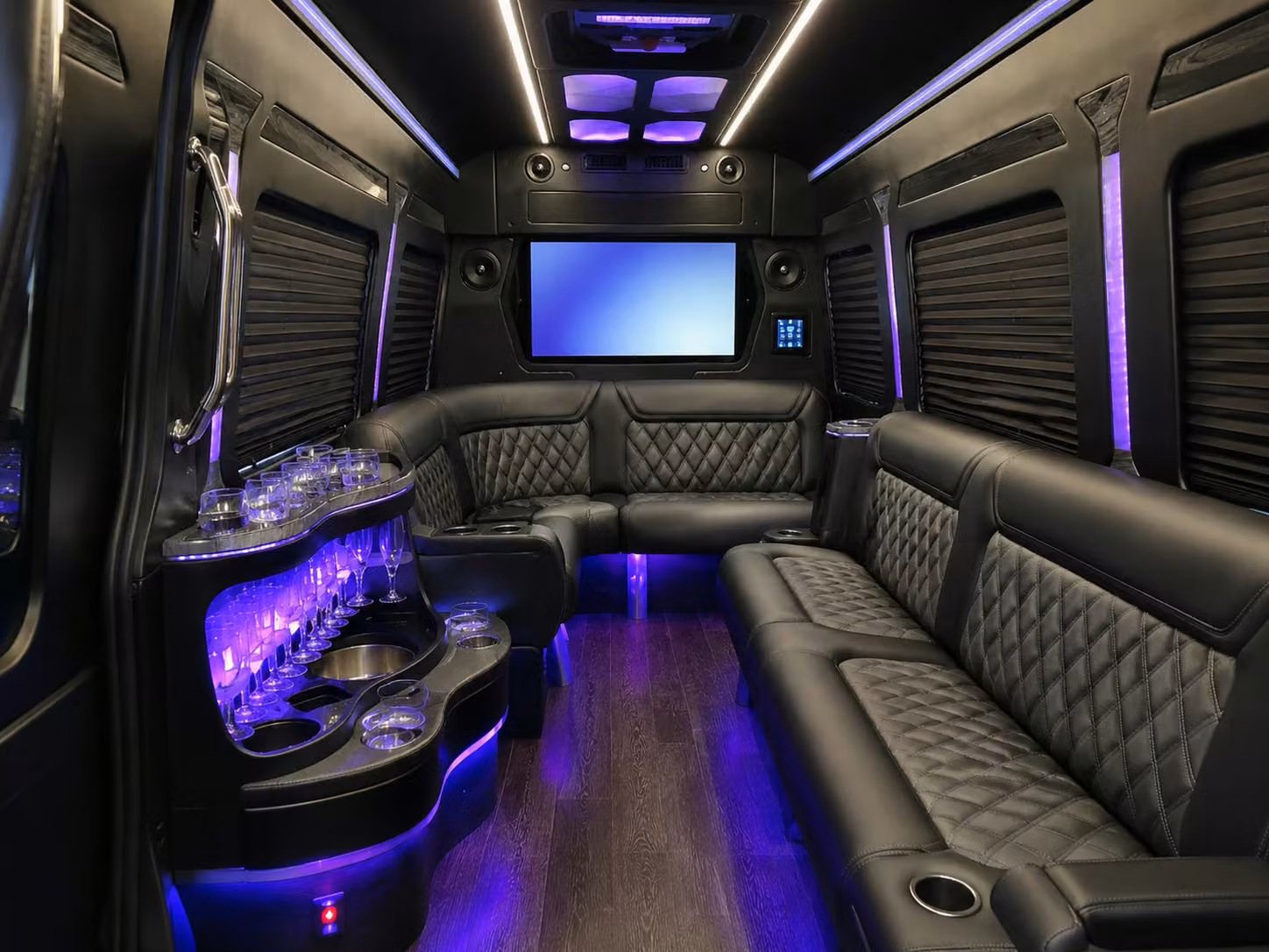 we help you compare tampa performing arts and cultural field trip buses